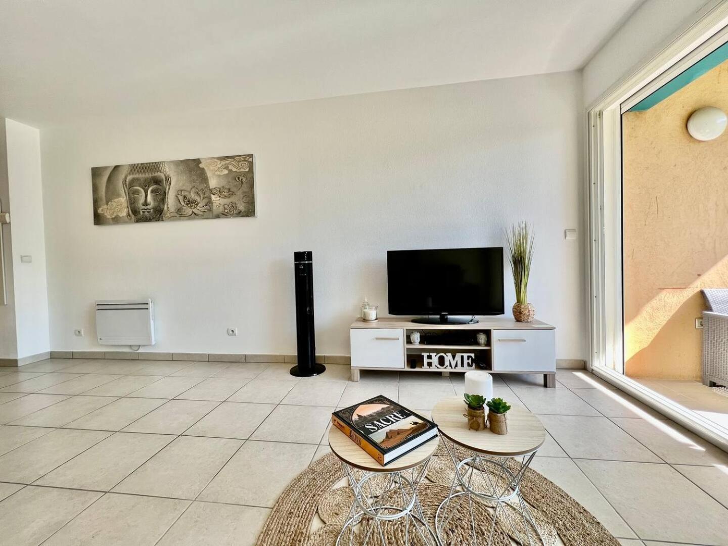 Quiet Studio Swimming Pool Roquebrune المظهر الخارجي الصورة